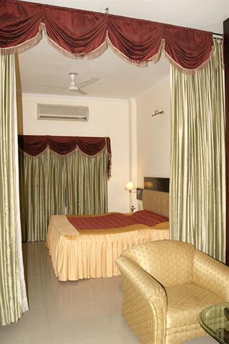 Hotel New Temples Town Varanasi Eksteriør bilde